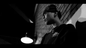 MV「so far , so bad」サムネ