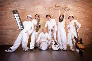 Giraffe Johnアー写