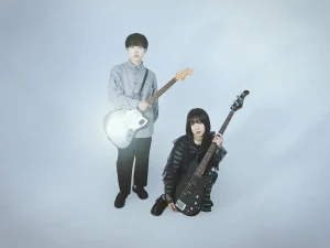 PLASTIC GIRL IN CLOSETアー写