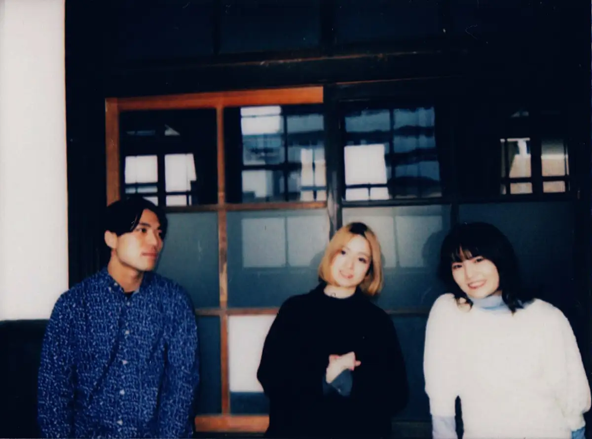 あの街の水色アー写