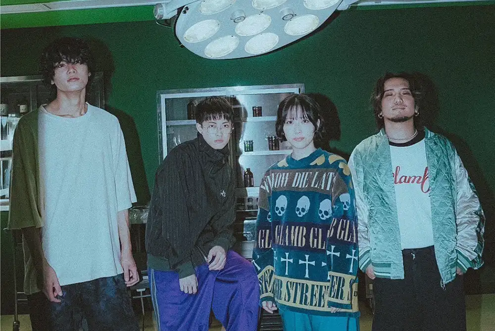 Liquid peopleアー写