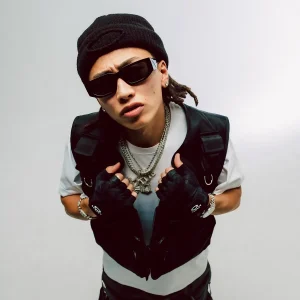 ¥ellow Bucksアー写