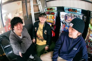 SAVE THE YOUTHアー写