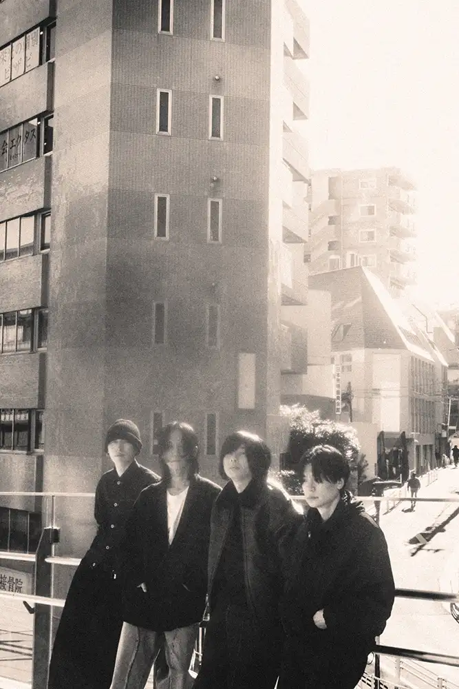 yeti let you noticeアー写