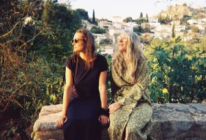 Félicia Atkinson & Christina Vantzouアー写