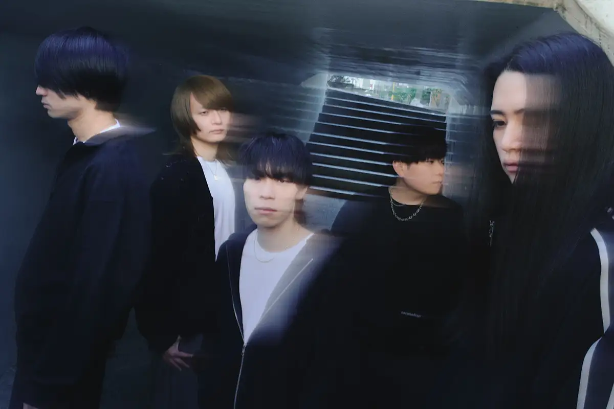 Fall of Tearsアー写