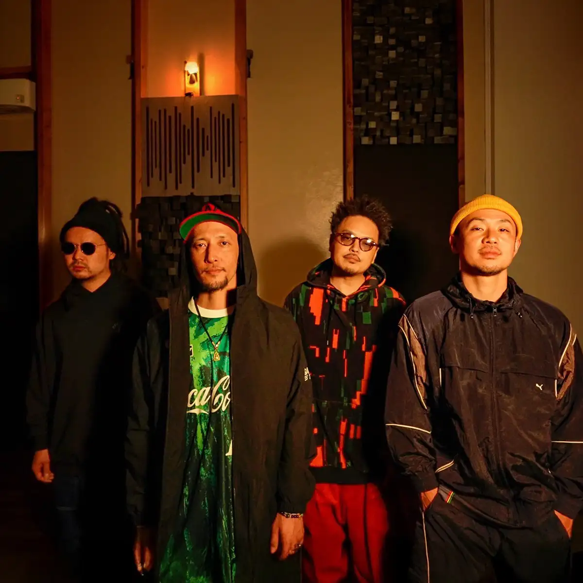 「MANHOLE BASEMENT」/ WARAJI, チプルソアー写