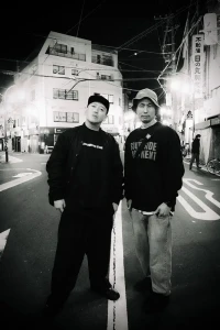 「WORLD FAMOUS UNDERGROUND」アー写