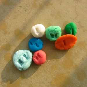 「どーでもいいFreestyle」 agul & igaアートワーク