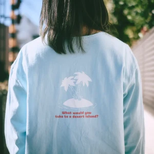 「無人島に何を持っていくか」 チーナアートワーク