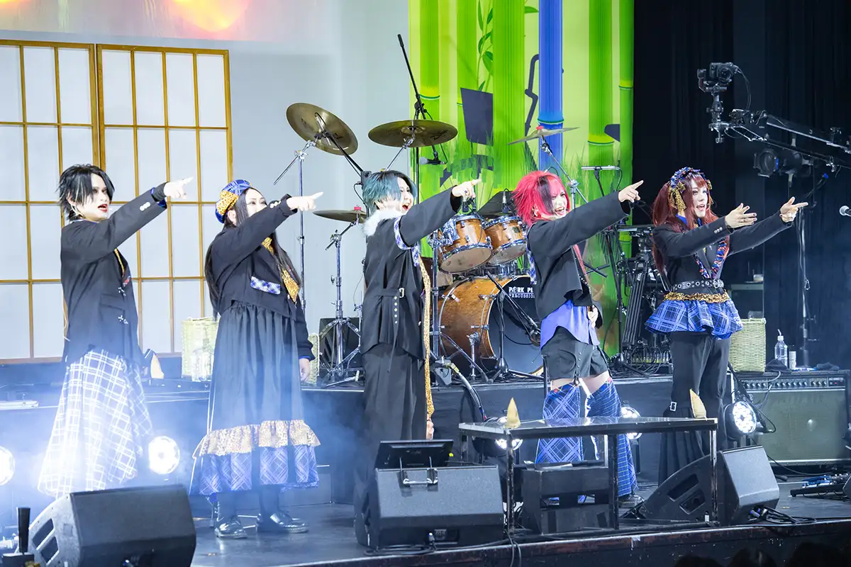 色々な十字架ヒューリックワンマン画像