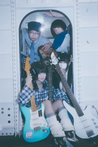 鯨デパートアー写