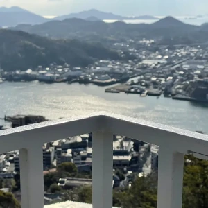 『難解な祈り』/ ミクロ菩薩アートワーク