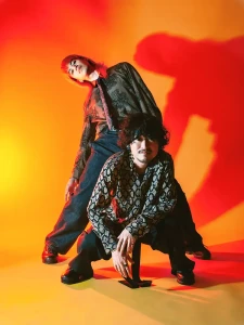 【NEWS】MÖSHIとGimgigamによるユニットmöshigigam ダダイスムからインスピレーションを受けたシングル「DADA」配信開始 möshigigamアー写