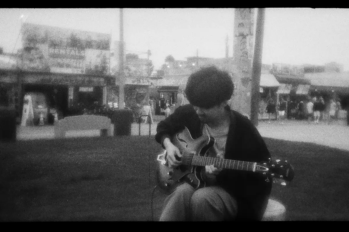 岡田拓郎アー写