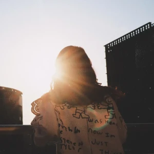 「空想家出少女」/ 小田奈都美アートワーク