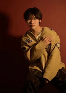 小佐野 航アー写
