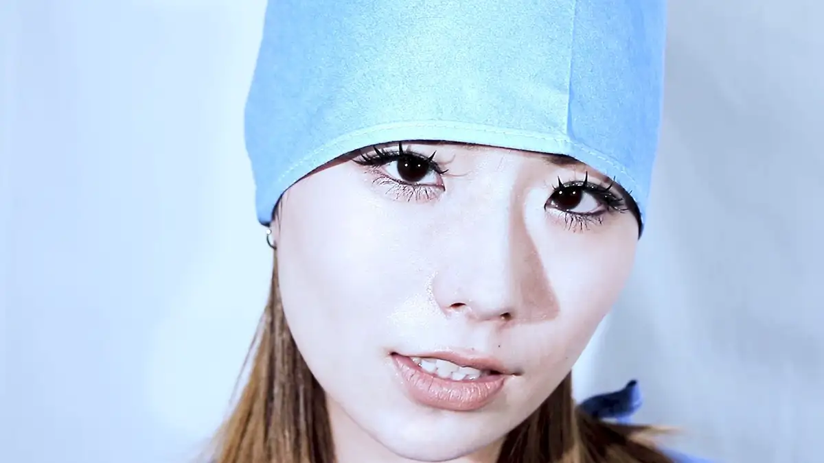 「perfect young lady - ブルースリーの背中」サムネ