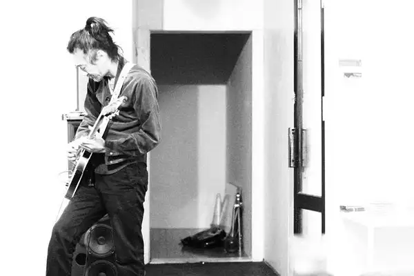 『SEMI』/ 蟬アー写