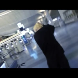 「Not suited」/ sistterアートワーク