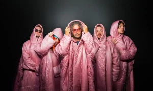 【NEWS】The Flaming Lips 17thアルバム『The Teardrop Throbs』リリース決定 & 先行シングル「God Will Control The Werewolves」公開 The Flaming Lipsアー写