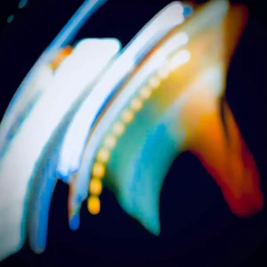 「RUNNING INTO THE SHINING (feat. DaybreakFreek)」/ tomodatiアートワーク