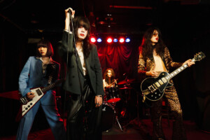 暴動クラブアー写