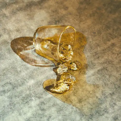 「Jukebox (feat. robe, Sam is Ohm)」/ Zumiアートワーク